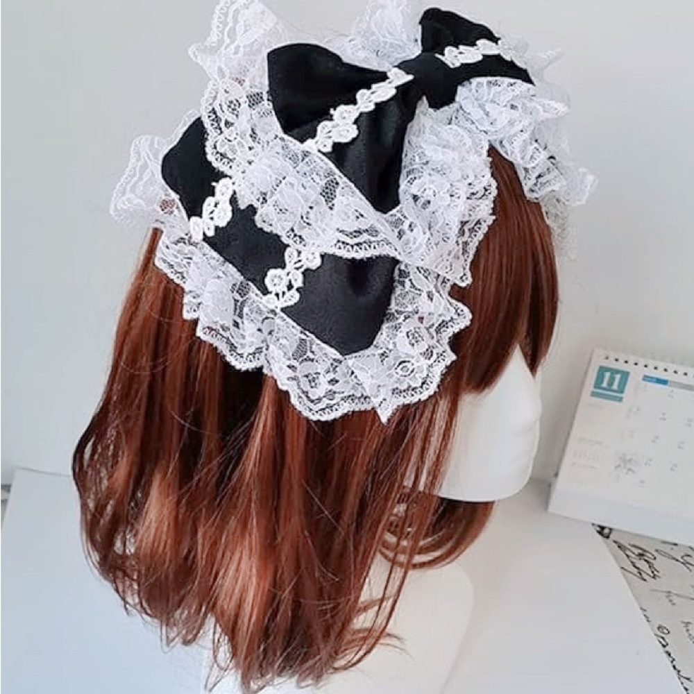 Black and White Lace Hair Bow